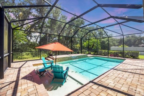 House in Bradenton, Florida 4 bedrooms, 299.61 sq.m. № 1749669 - photo 5