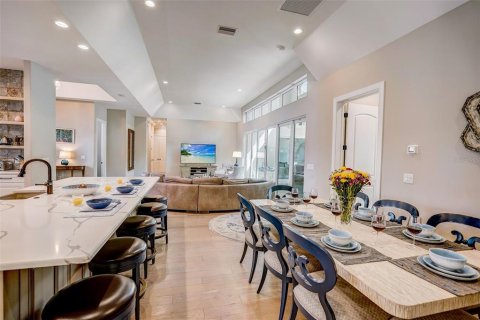 Casa en alquiler en Sarasota, Florida, 5 dormitorios, 282.7 m2 № 1797832 - foto 19