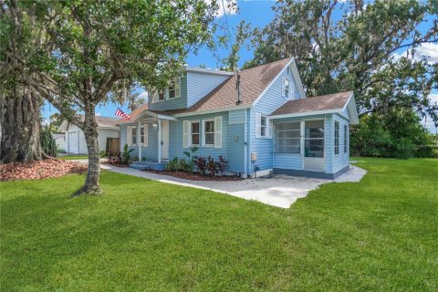 House in Zephyrhills, Florida 3 bedrooms, 102.56 sq.m. № 1911533 - photo 14