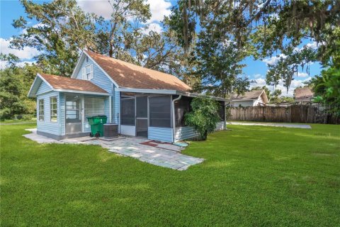 House in Zephyrhills, Florida 3 bedrooms, 102.56 sq.m. № 1911533 - photo 24