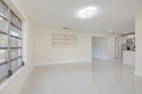 Villa ou maison à louer à Vero Beach, Floride: 3 chambres, 140.47 m2 № 2401402 - photo 19