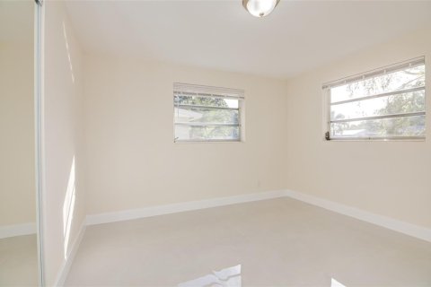 Villa ou maison à louer à Vero Beach, Floride: 3 chambres, 140.47 m2 № 2401402 - photo 30