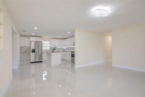 Villa ou maison à louer à Vero Beach, Floride: 3 chambres, 140.47 m2 № 2401402 - photo 18