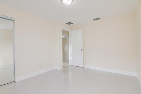 Villa ou maison à louer à Vero Beach, Floride: 3 chambres, 140.47 m2 № 2401402 - photo 29