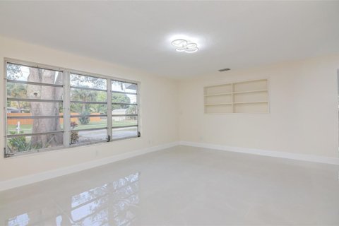 Villa ou maison à louer à Vero Beach, Floride: 3 chambres, 140.47 m2 № 2401402 - photo 20