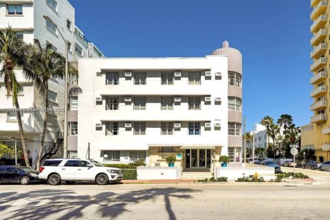 Condominio en venta en Miami Beach, Florida, 1 dormitorio, 39.76 m2 № 1943939 - foto 14