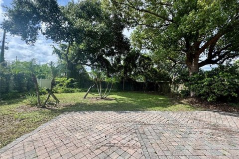 Casa en alquiler en Orlando, Florida, 3 dormitorios, 170.29 m2 № 1877138 - foto 24