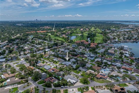 Casa en venta en Saint Petersburg, Florida, 3 dormitorios, 194.07 m2 № 1826216 - foto 4