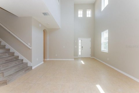 Casa en alquiler en Fish Hawk, Florida, 4 dormitorios, 231.51 m2 № 1905102 - foto 4