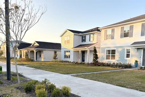 House in Orlando, Florida 4 bedrooms, 217.48 sq.m. № 1540280 - photo 4