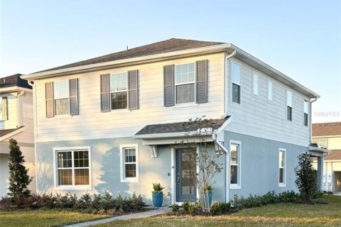 House in Orlando, Florida 4 bedrooms, 217.48 sq.m. № 1540280 - photo 2
