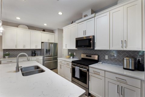 House in Bradenton, Florida 4 bedrooms, 185.71 sq.m. № 1899213 - photo 10