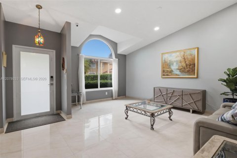 Villa ou maison à vendre à Miami, Floride: 3 chambres, 176.98 m2 № 2323340 - photo 5