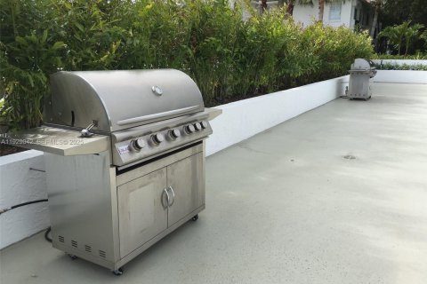 Copropriété à louer à Aventura, Floride: 1 chambre, 82.96 m2 № 1987537 - photo 24