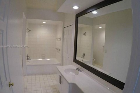 Copropriété à louer à Aventura, Floride: 1 chambre, 82.96 m2 № 1987537 - photo 16