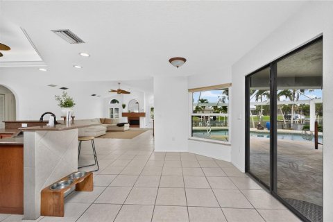 Villa ou maison à vendre à Punta Gorda, Floride: 3 chambres, 214.6 m2 № 2345664 - photo 30