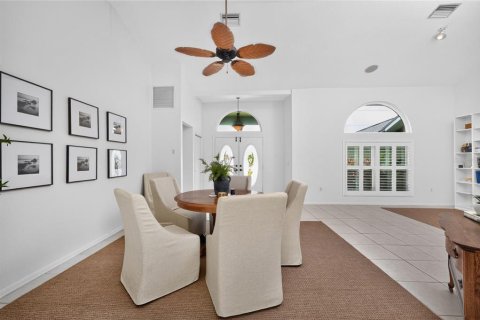 Villa ou maison à vendre à Punta Gorda, Floride: 3 chambres, 214.6 m2 № 2345664 - photo 14
