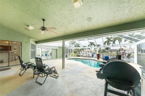 Villa ou maison à vendre à Punta Gorda, Floride: 3 chambres, 214.6 m2 № 2345664 - photo 29
