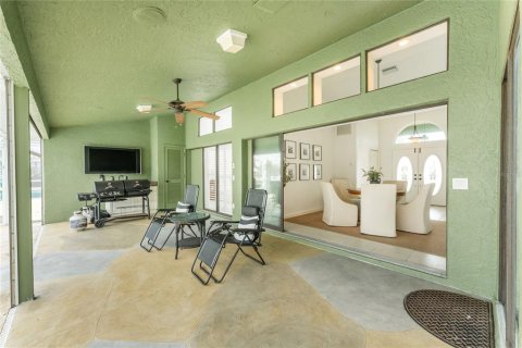 Villa ou maison à vendre à Punta Gorda, Floride: 3 chambres, 214.6 m2 № 2345664 - photo 27
