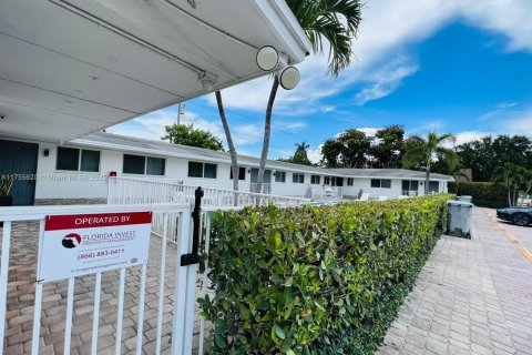 Propiedad comercial en venta en Pompano Beach, Florida № 1895248 - foto 7