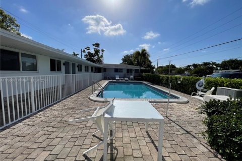 Propiedad comercial en venta en Pompano Beach, Florida № 1895248 - foto 5