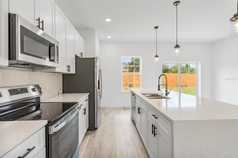 Casa en venta en Ocala, Florida, 4 dormitorios, 164.81 m2 № 1822685 - foto 11