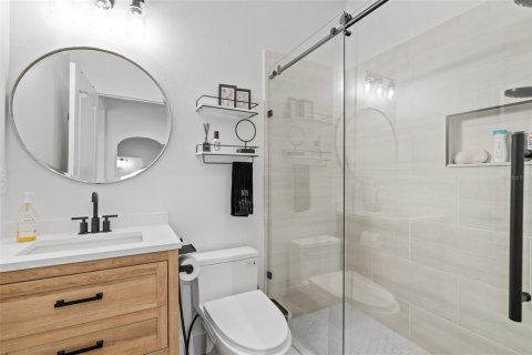 Villa ou maison à louer à Winter Garden, Floride: 5 chambres, 279.91 m2 № 2436741 - photo 5