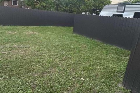 Купить виллу или дом в Форт-Лодердейл, Флорида 4 спальни, 166.76м2, № 1995228 - фото 13