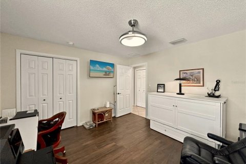 Casa en venta en The Villages, Florida, 3 dormitorios, 185.15 m2 № 1598541 - foto 25