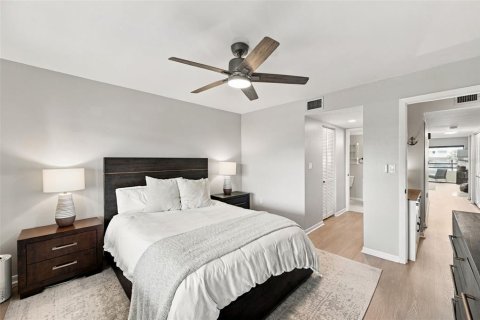 Copropriété à vendre à Tierra Verde, Floride: 1 chambre, 73.39 m2 № 2429229 - photo 22
