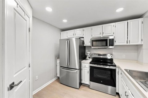 Copropriété à vendre à Tierra Verde, Floride: 1 chambre, 73.39 m2 № 2429229 - photo 9