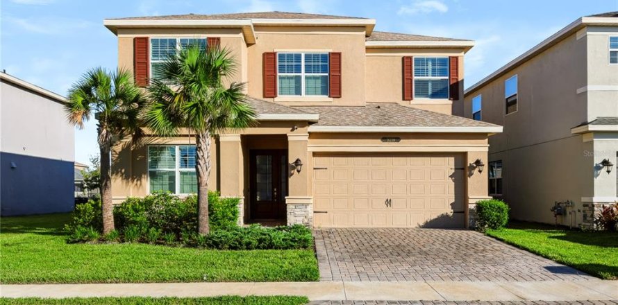Villa ou maison à Wesley Chapel, Floride 5 chambres, 275.08 m2 № 2413776