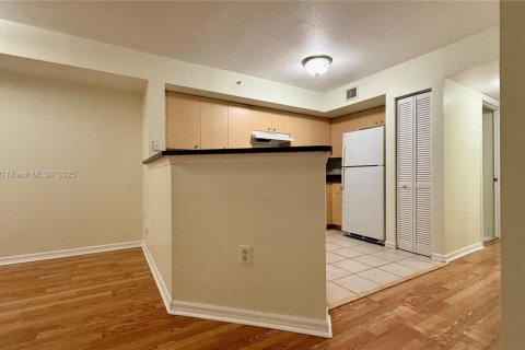 Condominio en venta en West Palm Beach, Florida, 3 dormitorios, 120.77 m2 № 2028886 - foto 6