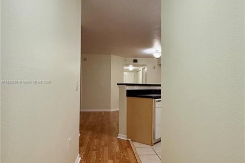 Condominio en venta en West Palm Beach, Florida, 3 dormitorios, 120.77 m2 № 2028886 - foto 21