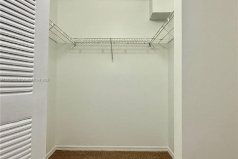 Condominio en venta en West Palm Beach, Florida, 3 dormitorios, 120.77 m2 № 2028886 - foto 30