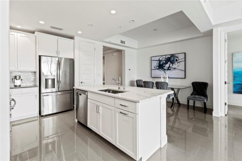 Copropriété à vendre à Bradenton, Floride: 2 chambres, 130.06 m2 № 1243291 - photo 12