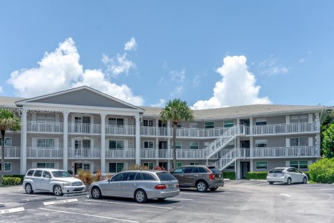 Condominio en alquiler en Juno Beach, Florida, 2 dormitorios, 101.45 m2 № 1992544 - foto 1