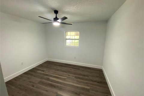 Villa ou maison à vendre à Polk City, Floride: 5 chambres, 194.82 m2 № 1622307 - photo 16