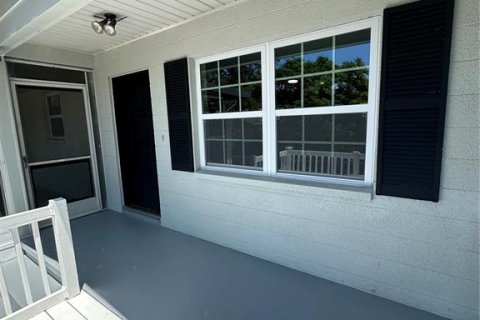 Villa ou maison à vendre à Polk City, Floride: 5 chambres, 194.82 m2 № 1622307 - photo 2
