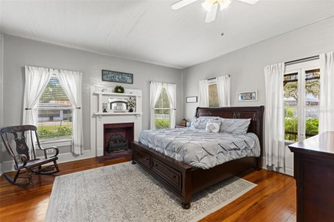 House in Brooksville, Florida 5 bedrooms, 366.59 sq.m. № 2418514 - photo 27