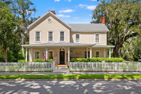 House in Brooksville, Florida 5 bedrooms, 366.59 sq.m. № 2418514 - photo 2
