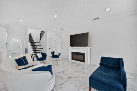 Casa en venta en Wesley Chapel, Florida, 7 dormitorios, 448.07 m2 № 2225731 - foto 11