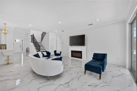 Casa en venta en Wesley Chapel, Florida, 7 dormitorios, 448.07 m2 № 2225731 - foto 10