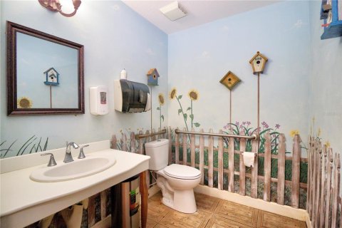Immobilier commercial à louer à Ocala, Floride: 270.53 m2 № 2105399 - photo 3