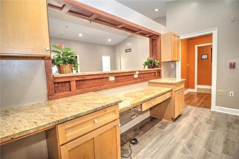Immobilier commercial à louer à Ocala, Floride: 270.53 m2 № 2105399 - photo 12