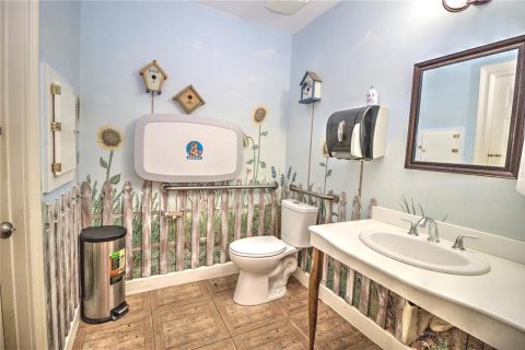 Immobilier commercial à louer à Ocala, Floride: 270.53 m2 № 2105399 - photo 8