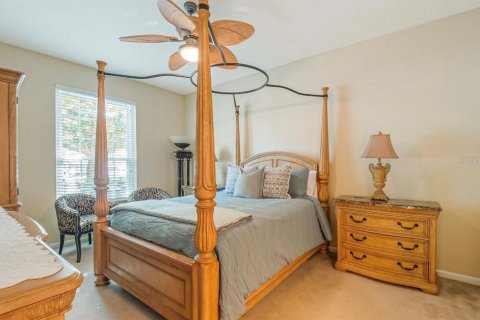 Condo in Orlando, Florida, 3 bedrooms № 2224579 - photo 18