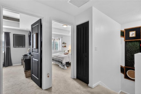 Villa ou maison à vendre à Pompano Beach, Floride: 3 chambres, 156.17 m2 № 2032495 - photo 19