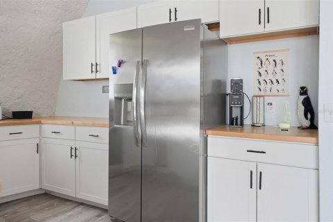 Casa en venta en Inverness, Florida, 1 dormitorio, 60.57 m2 № 2106745 - foto 16