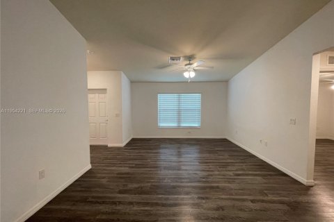 Villa ou maison à vendre à LaBelle, Floride: 3 chambres № 2008975 - photo 6